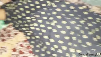 Desi Married Aunty Moaning Loud Getting Pounded All Night In