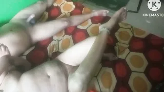 Desi Aunty Getting Fucked In Hotel Room Showing Her Big Ass