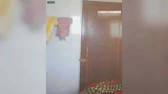 Mature Aunty Stripping Naked Before Her Hot Shower Session