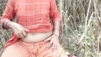 Catching Aunty Doing Naughty Things In Forest And Joining Her