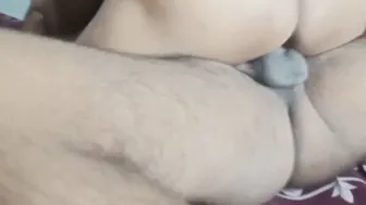 Inviting My Desi Aunty To Bedroom For Her First Painful Fuck