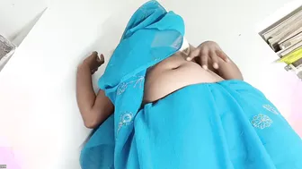 Oiling Up Aunty's Thick Ass Before Sliding Deep Inside Her