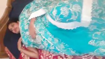 South Indian Milf Aunty Enjoying Herself In Homemade Session