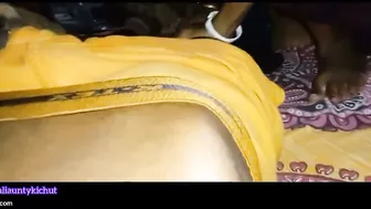 Bengali Aunty Fingering Her Wet Pussy Late At Night Alone