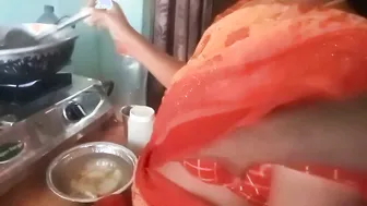 Tamil Aunty Revealing Her Massive Boobs While Getting Fucked