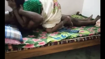 Indian Aunty Sucking And Riding In Traditional Saree At Home