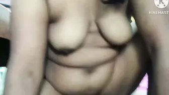 Desi Wife Changing Saree When Her Husband Walks In Horny