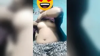 Married Bhabhi Exposing Her Fat Pussy And Massive Boobs To Me