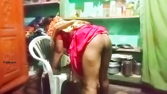 Indian Aunty Taking It Deep Moaning Loud Best Homemade Video
