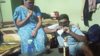 Desi Aunty Spending Wild Night With Boyfriend At Private Party