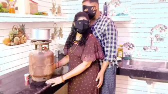 Gorgeous Desi Aunty Getting Pounded Hard By Her Young Lover