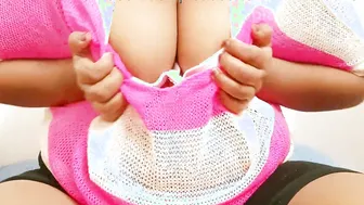 Horny Big Tits Aunty Performing Live Show Rubbing Her Wet Pussy