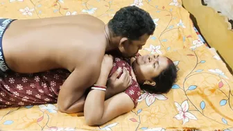 Bengali Neighbor Aunty Getting Fucked Raw By Younger Guy At Home