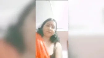 Horny Mature Aunty Wanting It Rough And Begging For More Now