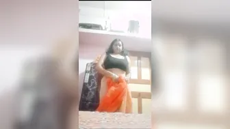 Horny Mature Aunty Wanting It Rough And Begging For More Now