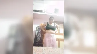 Horny Mature Aunty Wanting It Rough And Begging For More Now