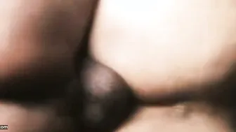 Tamil Aunty Screaming While Getting Her Pussy Stretched Deep