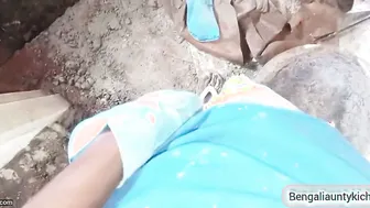 Spreading Her Legs Wide Drilling Aunty Late Night In Darkness