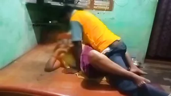 Tamil Aunty Bent Over Taking It Deep Doggy Style Home Video