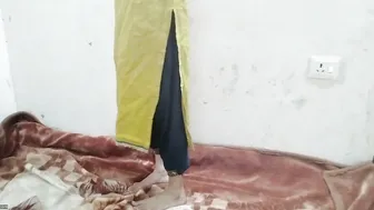 Sneaking Into My Aunty's Room Late Night And Fucking Her Good