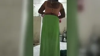 Village Aunty Changing Saree And Flashing Everything Naughty