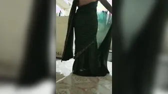 Village Aunty Changing Saree And Flashing Everything Naughty