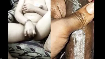 Horny Aunty Video Calling And Playing With Herself At Home