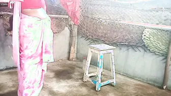 Horny Saree Aunty Riding Young College Boy In Her Bedroom