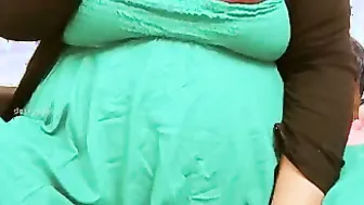 Sexy Asian Neighbor Aunty Teasing And Exposing On Webcam