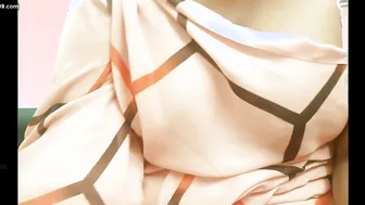 Saree Clad Aunty Flashing Her Round Tits In Broad Daylight