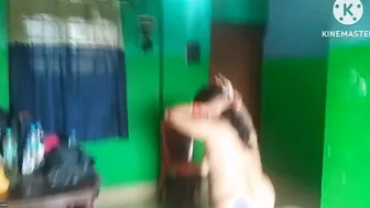 Thick Kolkata Milf Bouncing Her Huge Ass On His Hard Shaft