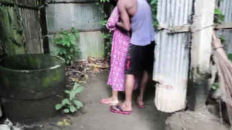 Catching My Sexy Aunty Alone And Fucking Her In The Backyard