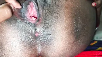 Village Aunty Next Door Getting Her Wet Pussy Fingered Deep