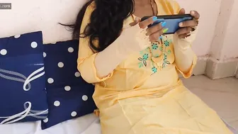 Marathi Milf Bent Over Taking It Deep Still Wearing Her Blouse