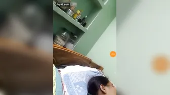 Desperate Aunty Using Vegetables To Pleasure Herself Home Alone