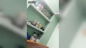 Desperate Aunty Using Vegetables To Pleasure Herself Home Alone