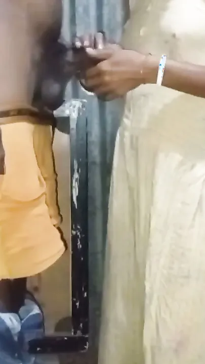 Lifting Aunty Up And Drilling Her Standing During Lunch Break Heat