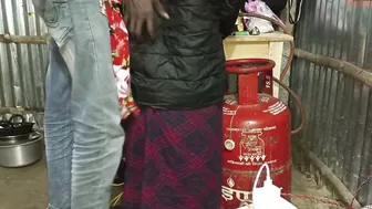 Making Aunty Smile Wide By Banging Her Rough In The Living Room