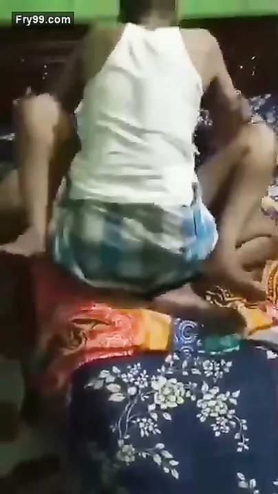 Fucking My Mature Indian Aunty Hard In Her Bedroom All Night