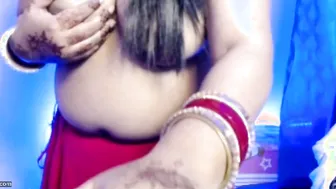 Hot Aunty Slowly Stripping Naked And Showing Off Her Big Tits