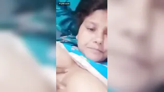 Curvy Aunty Getting Horny With Rolling Pin Teasing Herself