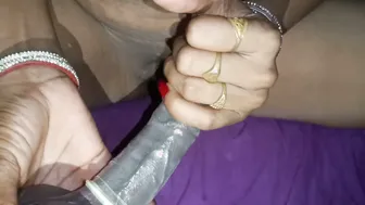 Village Bhabhi Playing With Dildo Alone Getting Herself Off Hard