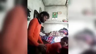 Married Aunty Caught Fucking Her Boyfriend In Leaked Footage