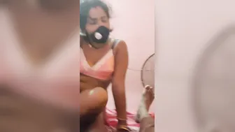 Village Bhabhi Getting Fucked Hard In The Fields During Summer