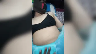 Desi Aunty Teasing Servant While Hubby Away In Transparent Saree