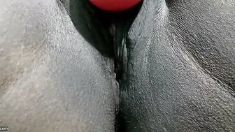 Horny Aunty Moaning Loud Playing With Toy Rubbing Her Dripping Pussy