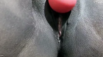Horny Aunty Moaning Loud Playing With Toy Rubbing Her Dripping Pussy