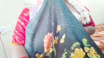 Saree Aunty Showing Big Boobs Getting Nipples Sucked Dirty Talk