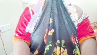 Saree Aunty Showing Big Boobs Getting Nipples Sucked Dirty Talk