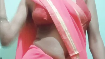 Lonely Housewife Spreading Legs Wide Showing Off Her Wet Pussy